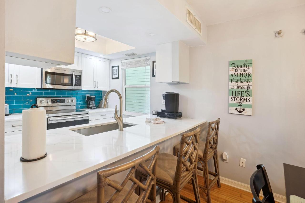 Pelican Pointe 2A Clearwater Beach Bagian luar foto